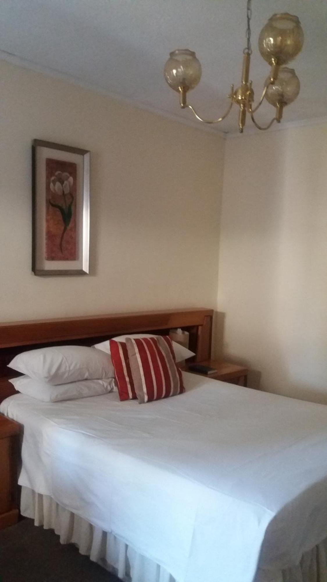 Tshulu Tsha Nabe B&B Bulawayo Exterior photo